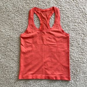 Lululemon SWIFTLY TECH RACERBACK TANK TOP 2.0  RACE LENGTH Size 4